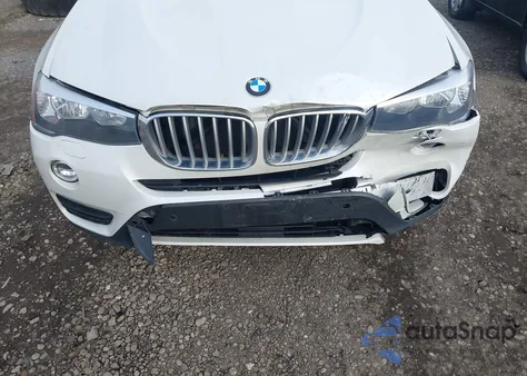 2015 BMW X3 xDrive28D z USA, uszkodzony, nr VIN 5UXWY3C56F0E96234